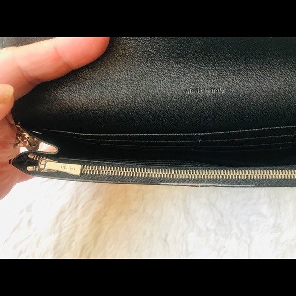 Celine crossbody bag. - Picture 10 of 16